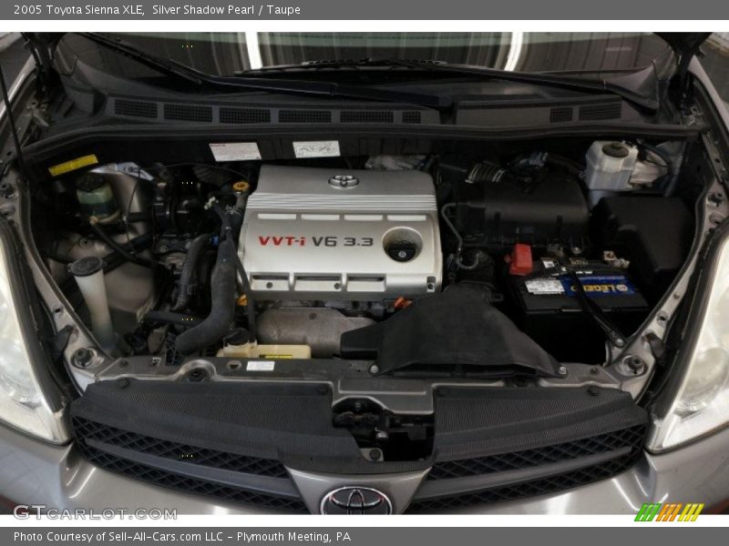 Silver Shadow Pearl / Taupe 2005 Toyota Sienna XLE
