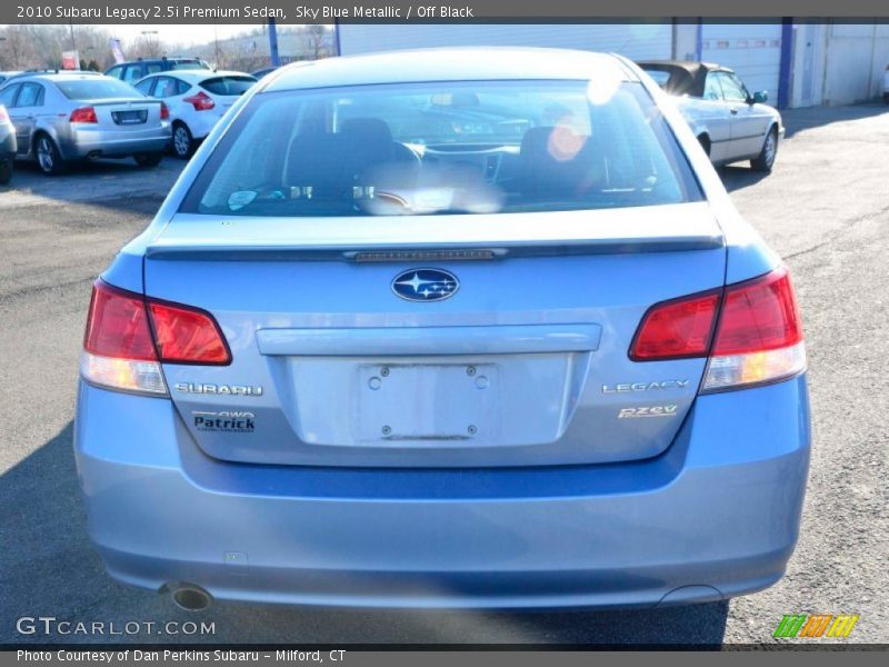 Sky Blue Metallic / Off Black 2010 Subaru Legacy 2.5i Premium Sedan