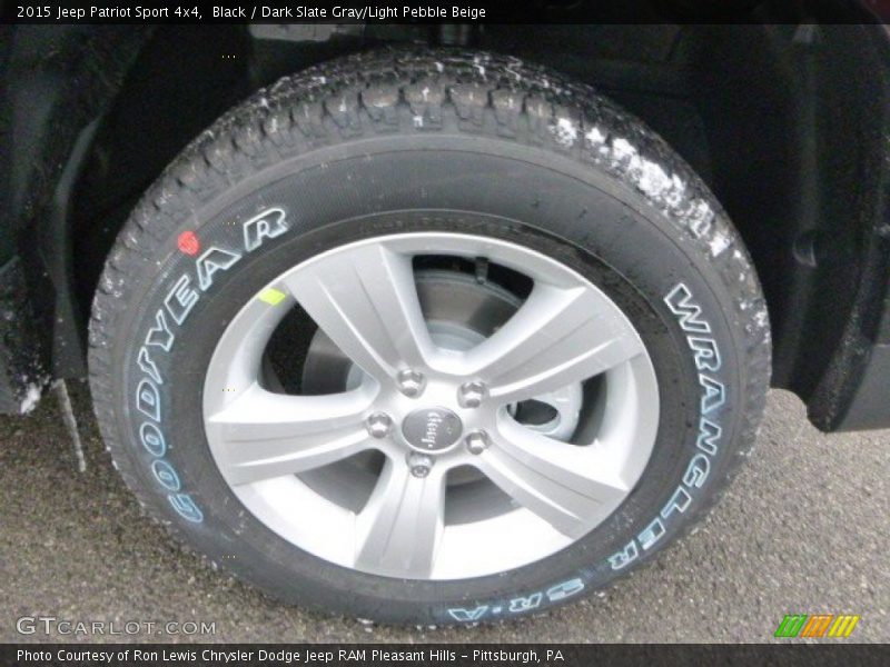 Black / Dark Slate Gray/Light Pebble Beige 2015 Jeep Patriot Sport 4x4