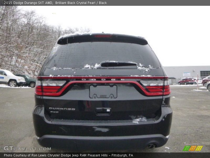 Brilliant Black Crystal Pearl / Black 2015 Dodge Durango SXT AWD