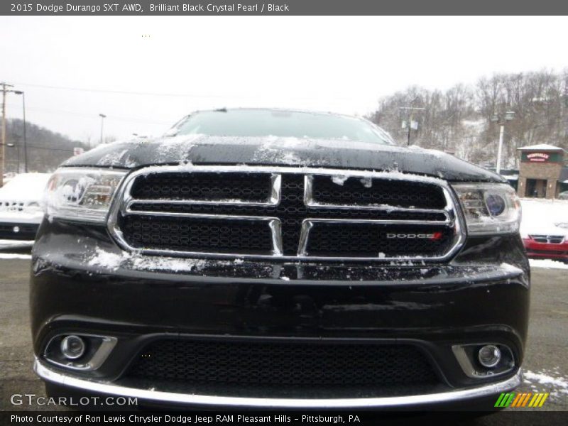 Brilliant Black Crystal Pearl / Black 2015 Dodge Durango SXT AWD