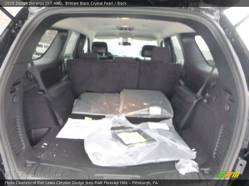Brilliant Black Crystal Pearl / Black 2015 Dodge Durango SXT AWD