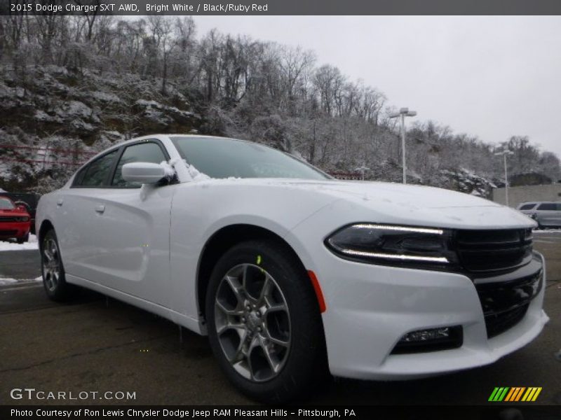 Front 3/4 View of 2015 Charger SXT AWD