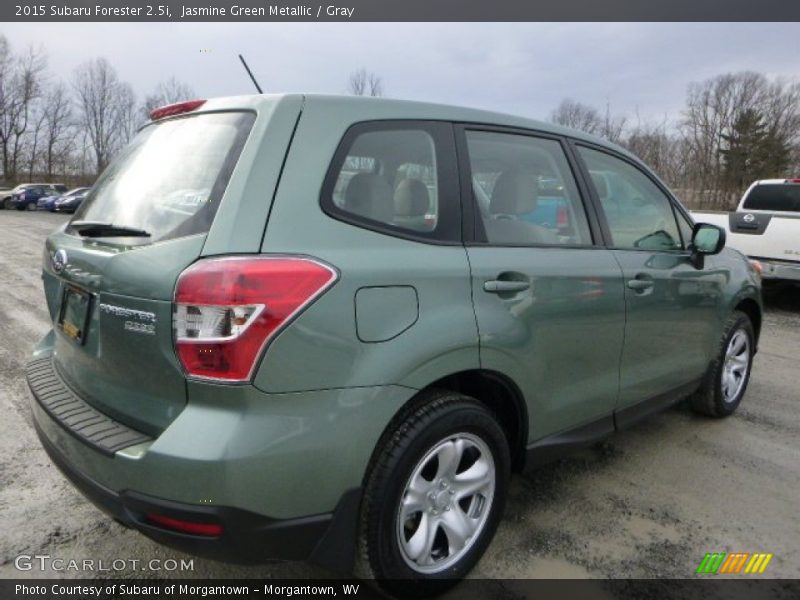 Jasmine Green Metallic / Gray 2015 Subaru Forester 2.5i