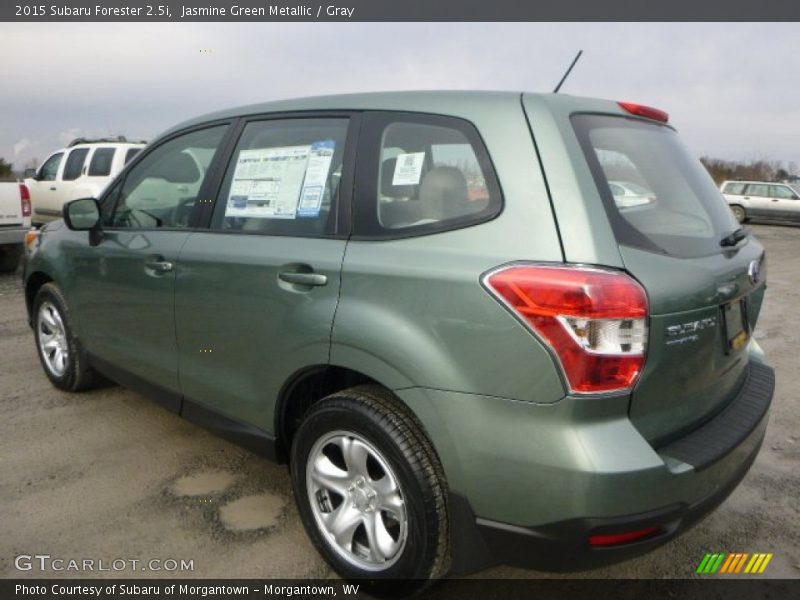 Jasmine Green Metallic / Gray 2015 Subaru Forester 2.5i