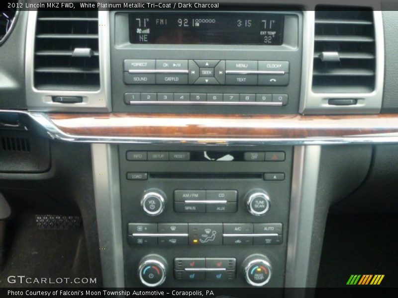 White Platinum Metallic Tri-Coat / Dark Charcoal 2012 Lincoln MKZ FWD