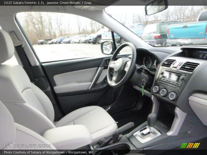 Jasmine Green Metallic / Gray 2015 Subaru Forester 2.5i