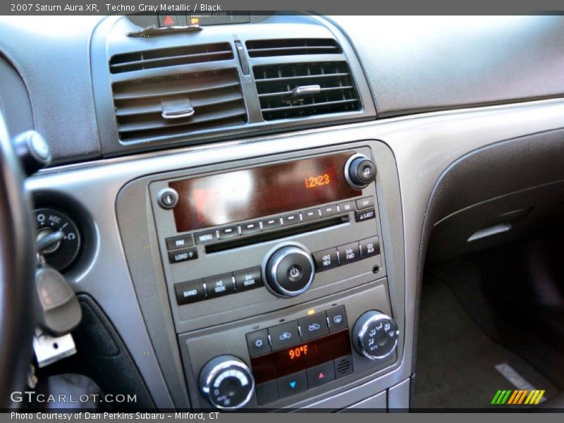 Techno Gray Metallic / Black 2007 Saturn Aura XR