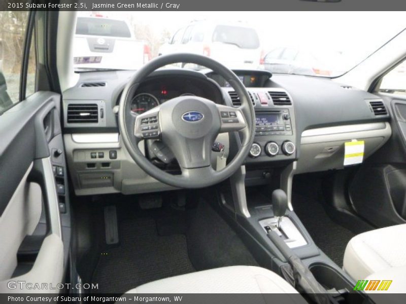 Jasmine Green Metallic / Gray 2015 Subaru Forester 2.5i