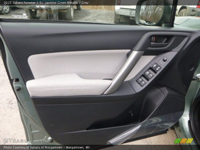 Jasmine Green Metallic / Gray 2015 Subaru Forester 2.5i