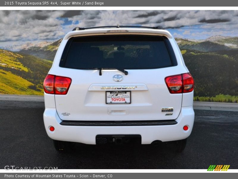 Super White / Sand Beige 2015 Toyota Sequoia SR5 4x4