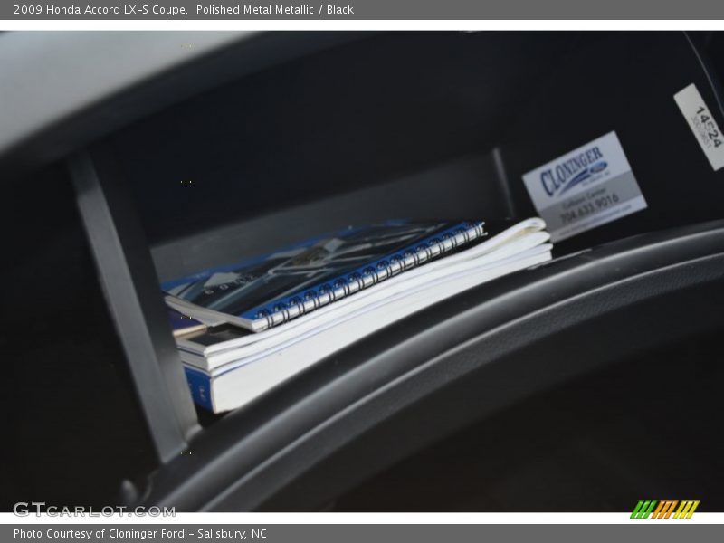 Polished Metal Metallic / Black 2009 Honda Accord LX-S Coupe