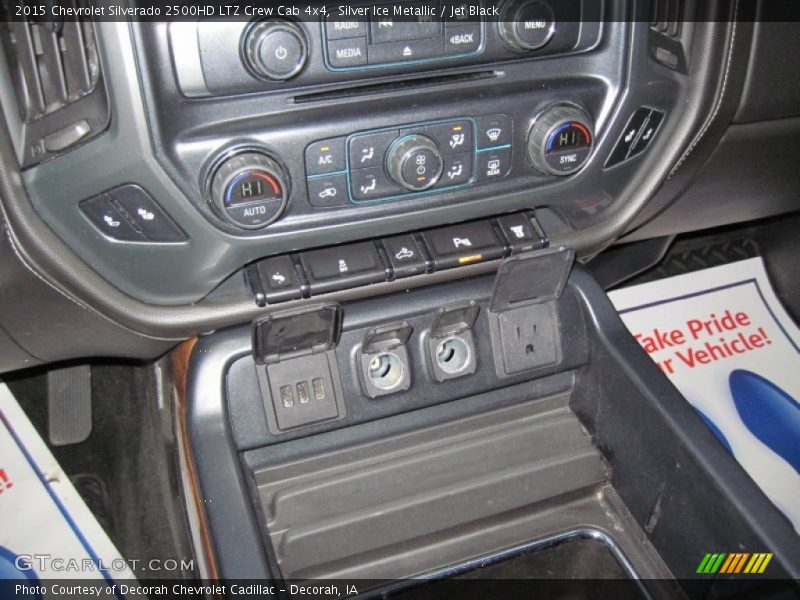 Controls of 2015 Silverado 2500HD LTZ Crew Cab 4x4