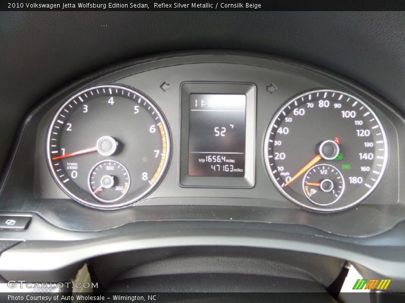 Reflex Silver Metallic / Cornsilk Beige 2010 Volkswagen Jetta Wolfsburg Edition Sedan