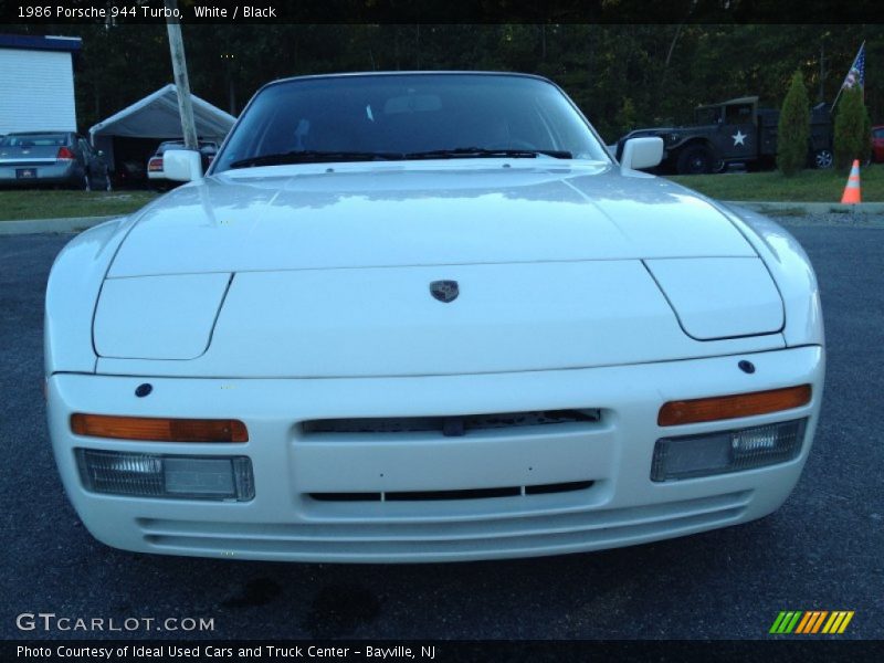 White / Black 1986 Porsche 944 Turbo