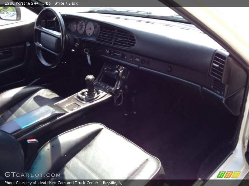 White / Black 1986 Porsche 944 Turbo