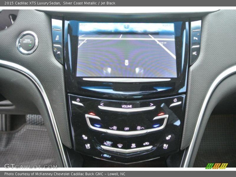Controls of 2015 XTS Luxury Sedan