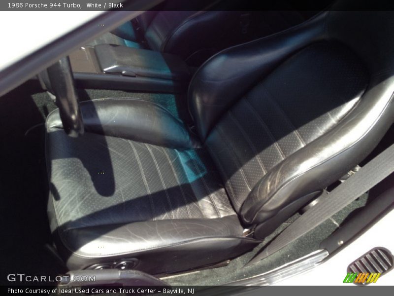 White / Black 1986 Porsche 944 Turbo