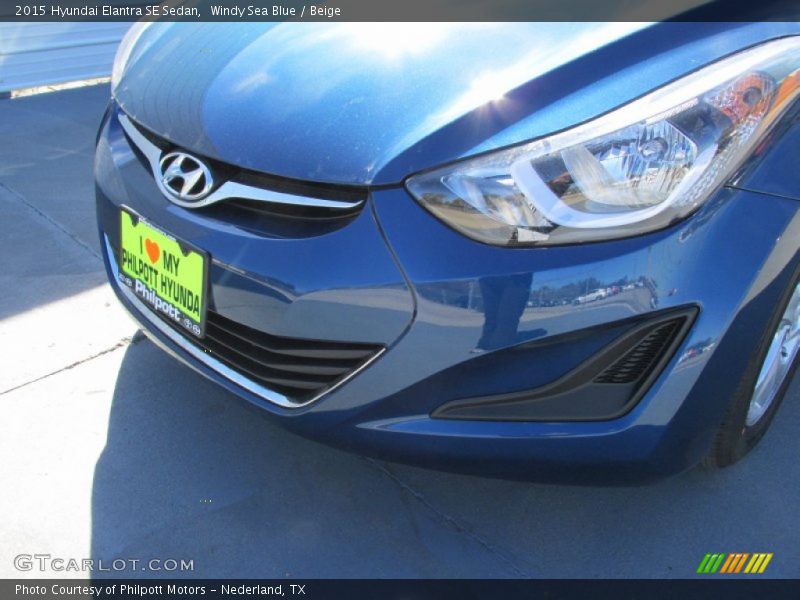 Windy Sea Blue / Beige 2015 Hyundai Elantra SE Sedan