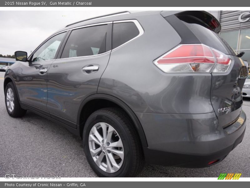Gun Metallic / Charcoal 2015 Nissan Rogue SV