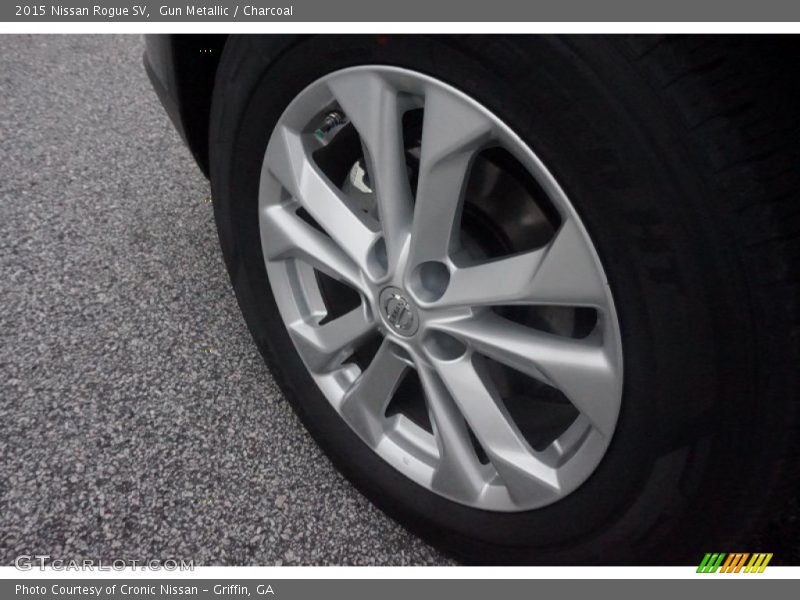 Gun Metallic / Charcoal 2015 Nissan Rogue SV