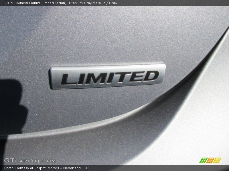 Titanium Gray Metallic / Gray 2015 Hyundai Elantra Limited Sedan
