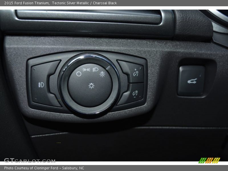 Tectonic Silver Metallic / Charcoal Black 2015 Ford Fusion Titanium