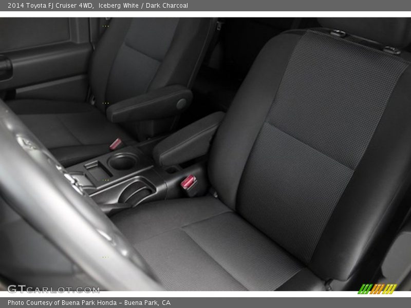 Iceberg White / Dark Charcoal 2014 Toyota FJ Cruiser 4WD