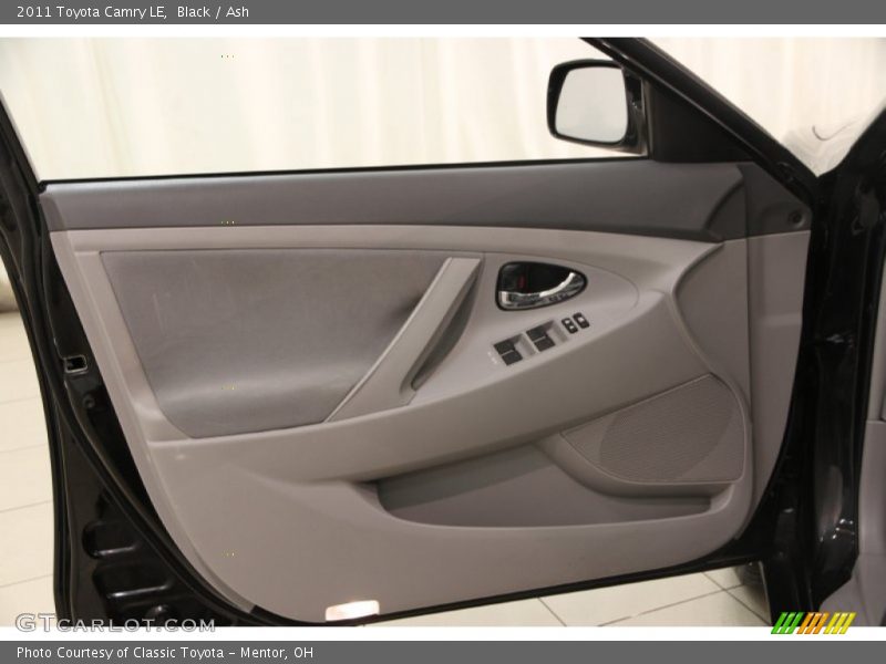 Black / Ash 2011 Toyota Camry LE