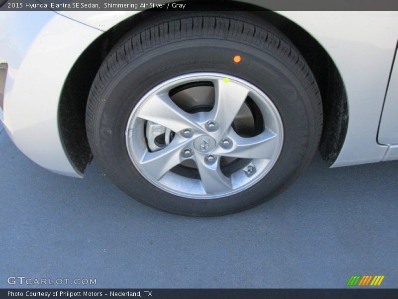 Shimmering Air Silver / Gray 2015 Hyundai Elantra SE Sedan