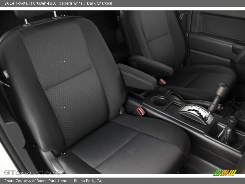 Iceberg White / Dark Charcoal 2014 Toyota FJ Cruiser 4WD
