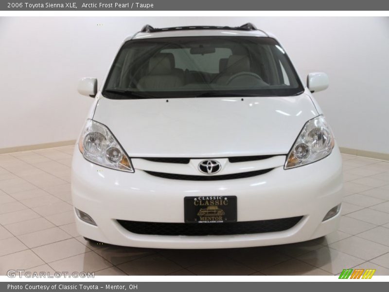 Arctic Frost Pearl / Taupe 2006 Toyota Sienna XLE