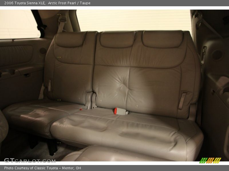 Arctic Frost Pearl / Taupe 2006 Toyota Sienna XLE