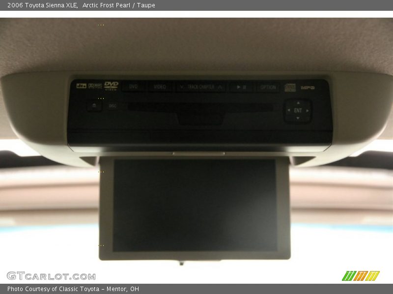 Arctic Frost Pearl / Taupe 2006 Toyota Sienna XLE