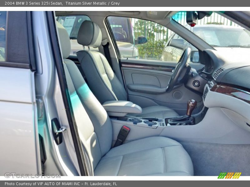 Titanium Silver Metallic / Grey 2004 BMW 3 Series 325i Sedan