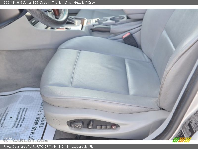 Titanium Silver Metallic / Grey 2004 BMW 3 Series 325i Sedan