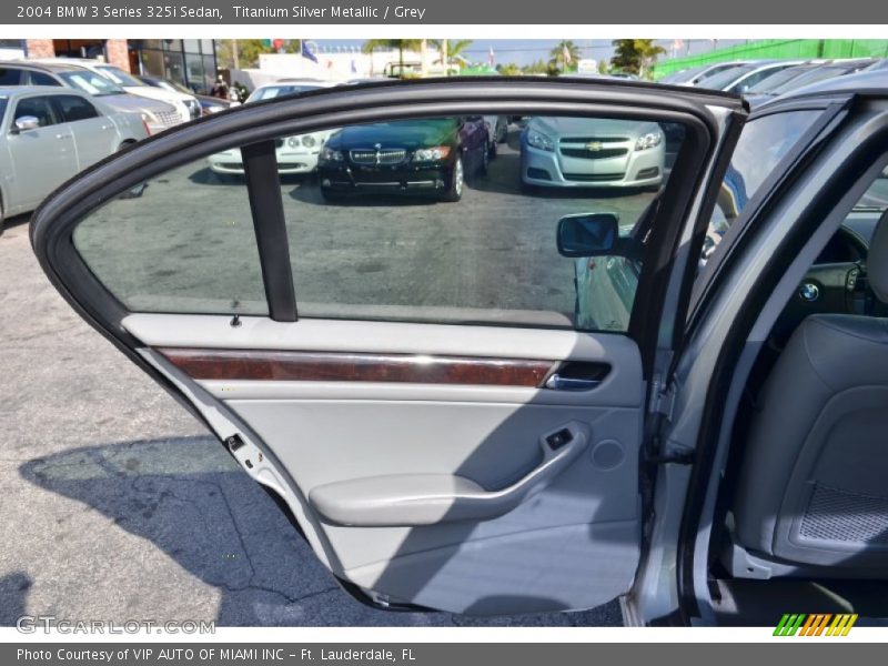 Titanium Silver Metallic / Grey 2004 BMW 3 Series 325i Sedan