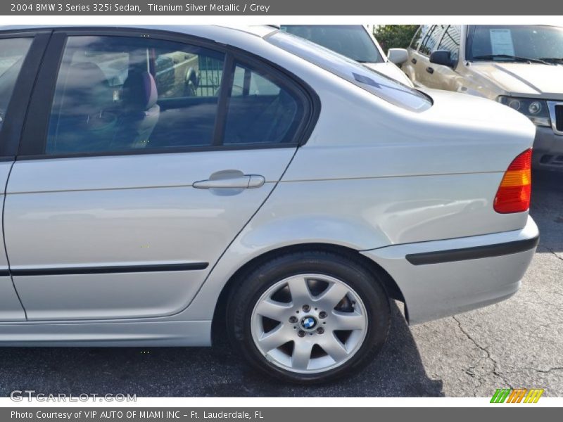 Titanium Silver Metallic / Grey 2004 BMW 3 Series 325i Sedan