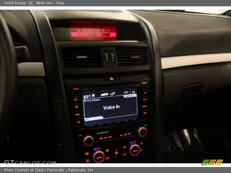 White Hot / Onyx 2008 Pontiac G8