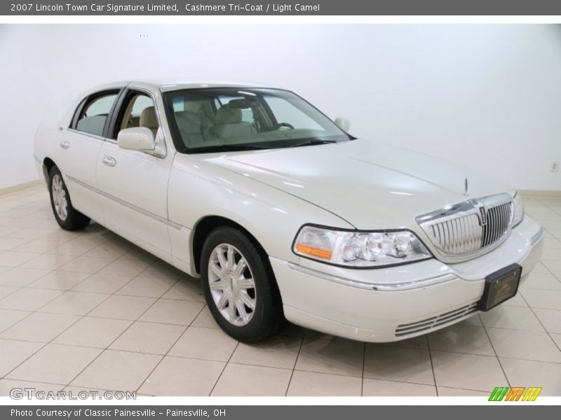 Cashmere Tri-Coat / Light Camel 2007 Lincoln Town Car Signature Limited