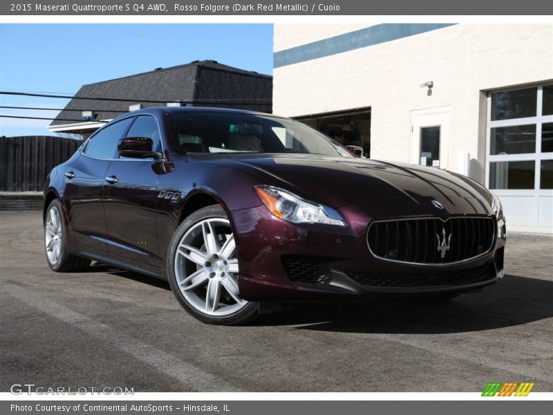 Front 3/4 View of 2015 Quattroporte S Q4 AWD