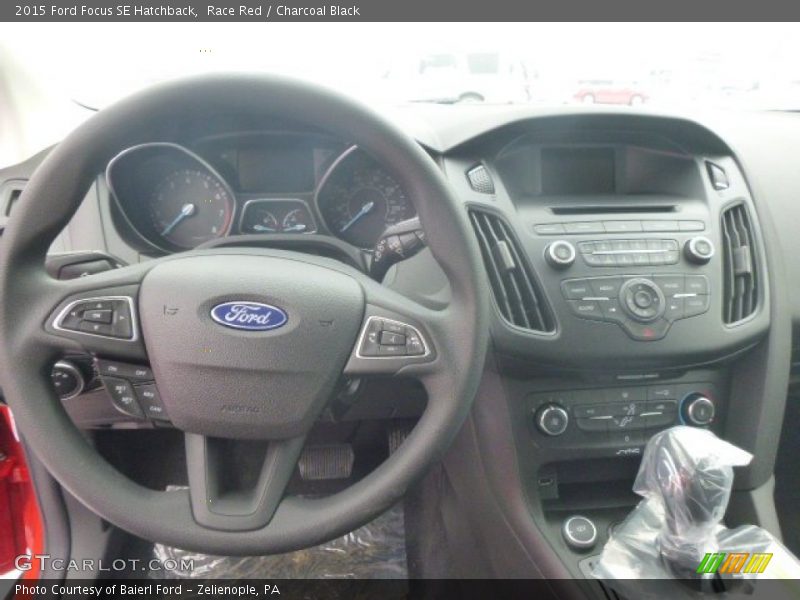 Race Red / Charcoal Black 2015 Ford Focus SE Hatchback