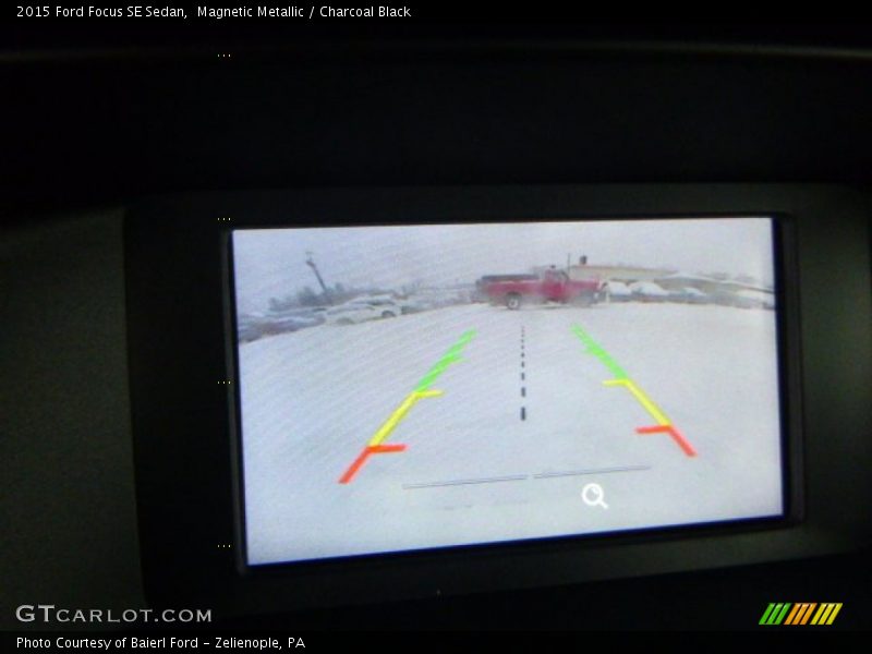 Magnetic Metallic / Charcoal Black 2015 Ford Focus SE Sedan