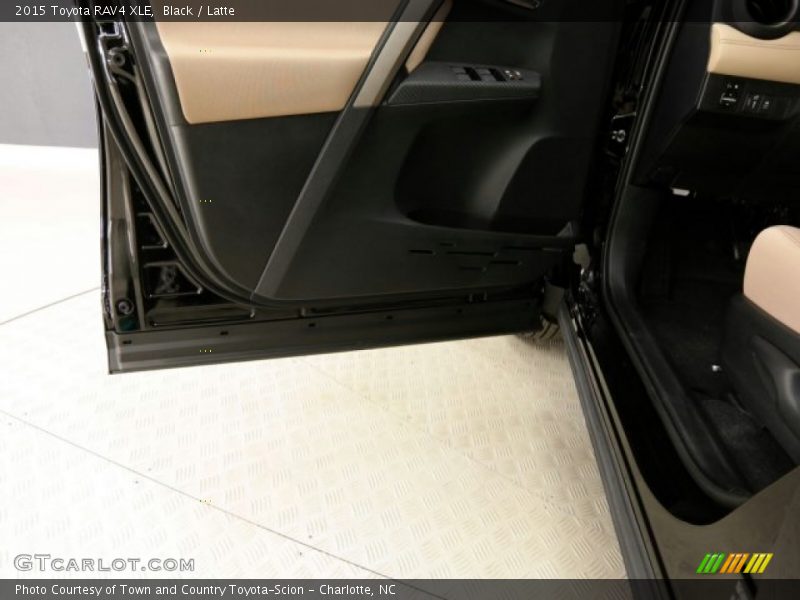 Black / Latte 2015 Toyota RAV4 XLE