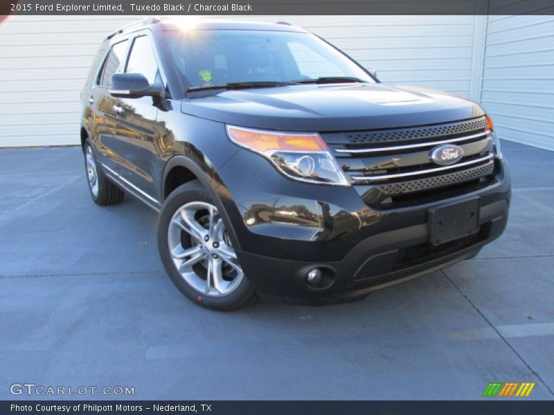 Tuxedo Black / Charcoal Black 2015 Ford Explorer Limited