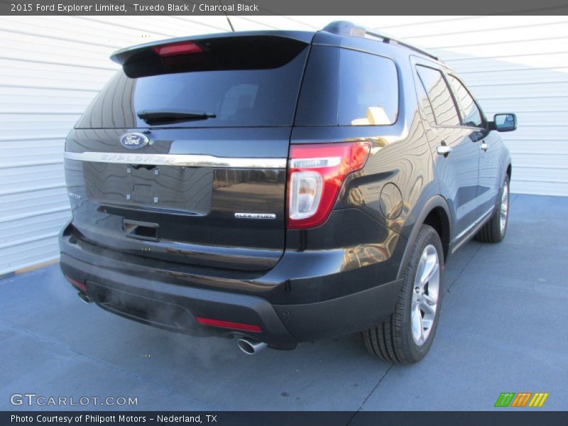 Tuxedo Black / Charcoal Black 2015 Ford Explorer Limited