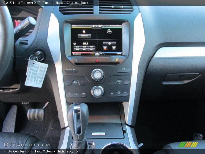 Tuxedo Black / Charcoal Black 2015 Ford Explorer XLT