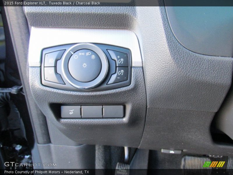 Tuxedo Black / Charcoal Black 2015 Ford Explorer XLT