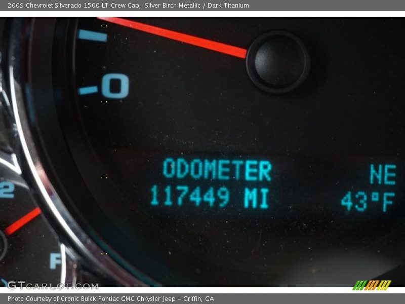 Silver Birch Metallic / Dark Titanium 2009 Chevrolet Silverado 1500 LT Crew Cab