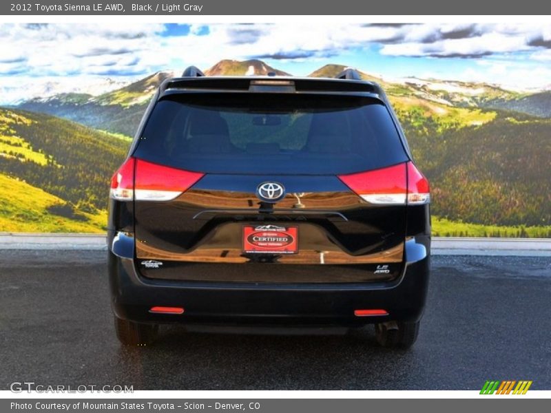 Black / Light Gray 2012 Toyota Sienna LE AWD